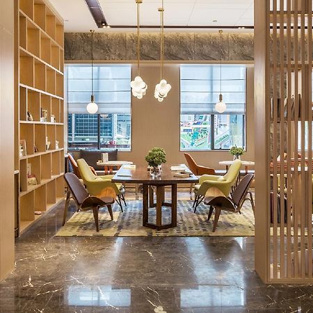 Shenzhen Bantian Huaweizhongcheng Atour Hotel Dış mekan fotoğraf