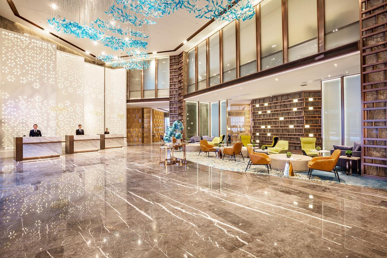 Shenzhen Bantian Huaweizhongcheng Atour Hotel Dış mekan fotoğraf